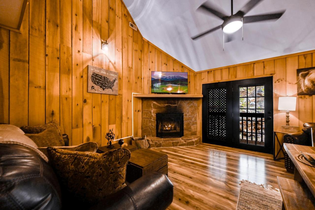 Private Mountain Cabin, Hot Tub Escape In The Smokies, With The View Sevierville Dış mekan fotoğraf