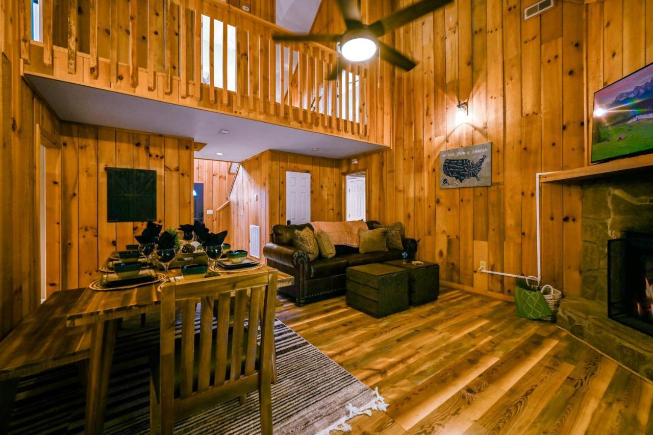 Private Mountain Cabin, Hot Tub Escape In The Smokies, With The View Sevierville Dış mekan fotoğraf
