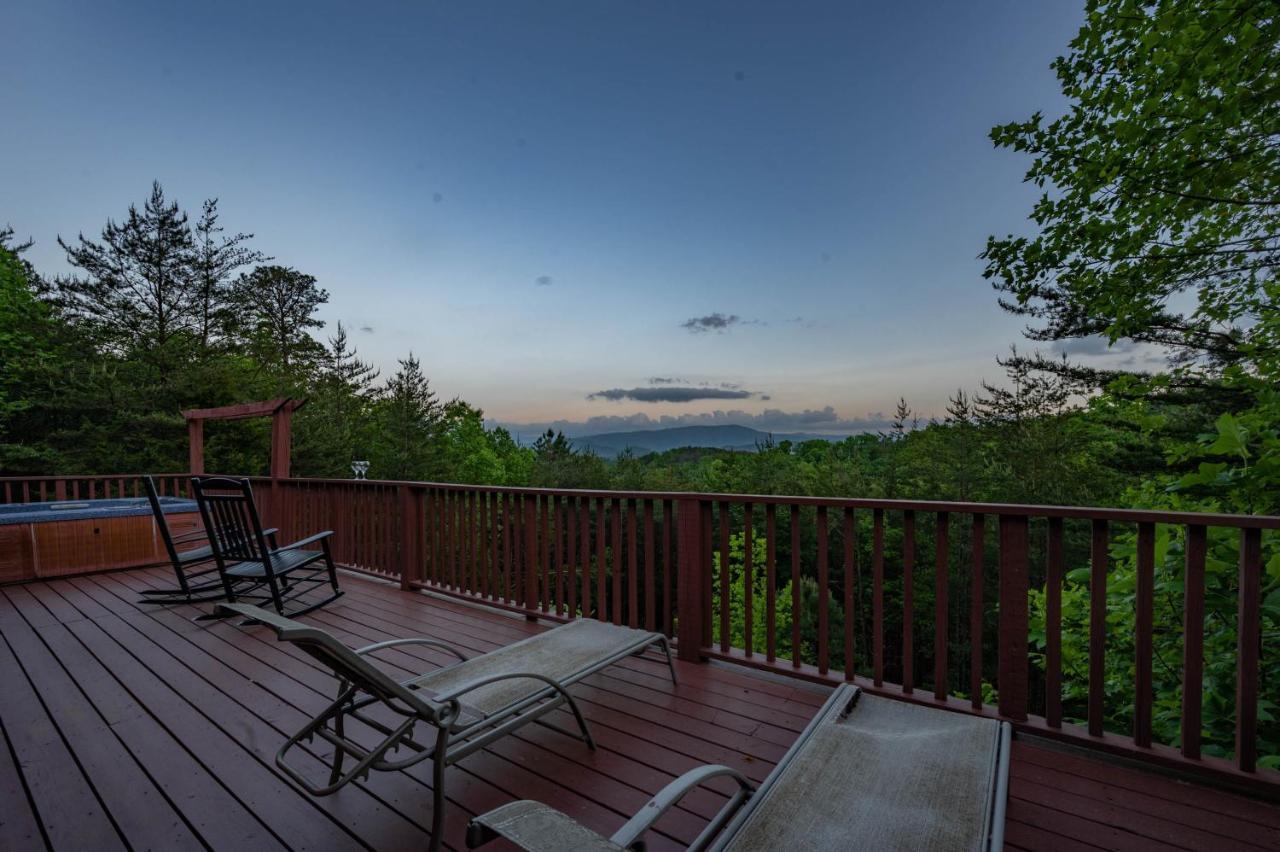 Private Mountain Cabin, Hot Tub Escape In The Smokies, With The View Sevierville Dış mekan fotoğraf